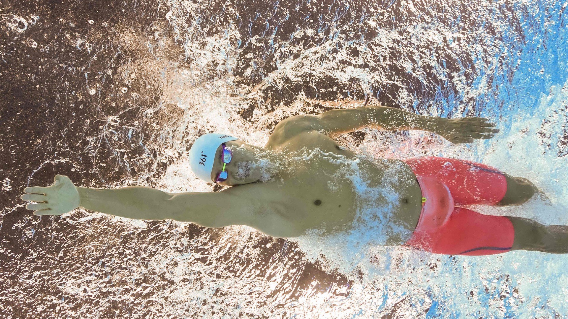 科比：用一生的努力成就“篮球传奇”！，科比的篮球生涯故事